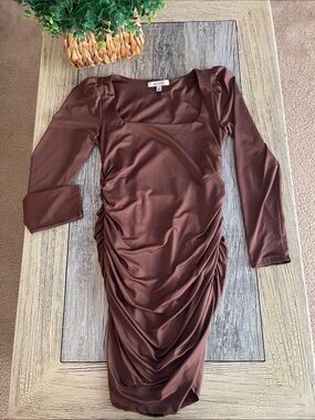 gaze Brown Long Sleeve Ruched Square-Neck Dress